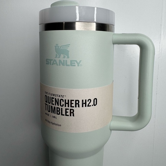Stanley FlowState Quencher H2.0 Tumbler / 40oz / Color: Mist - Picture 11 of 12